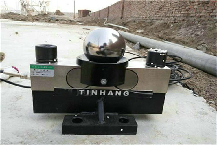 使用數(shù)字傳感器對(duì)汽車衡有哪些優(yōu)點(diǎn)