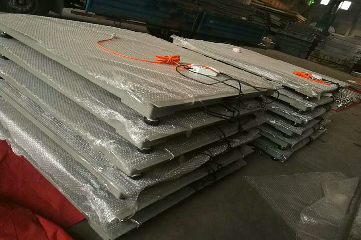 中方縣1噸地秤1.5x1.5米2噸電子秤規(guī)格報(bào)價(jià)