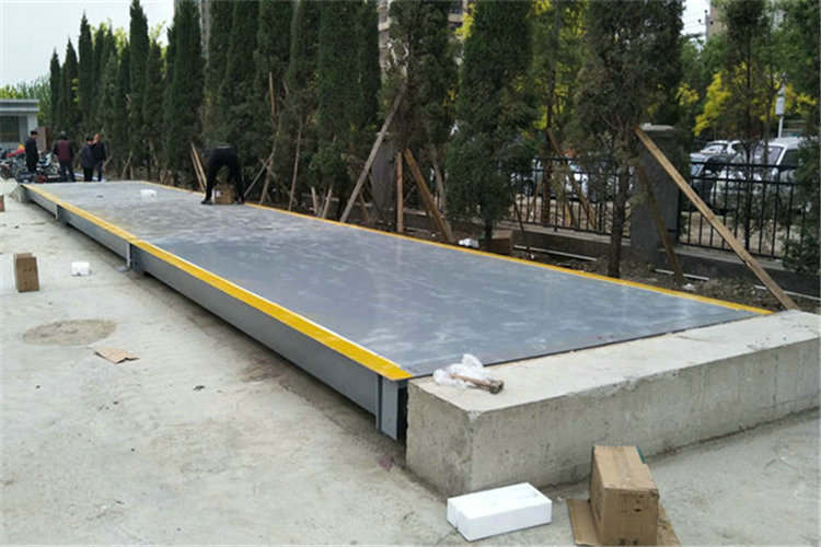 西青區(qū)地磅廠家120噸3x18米工地電子磅秤