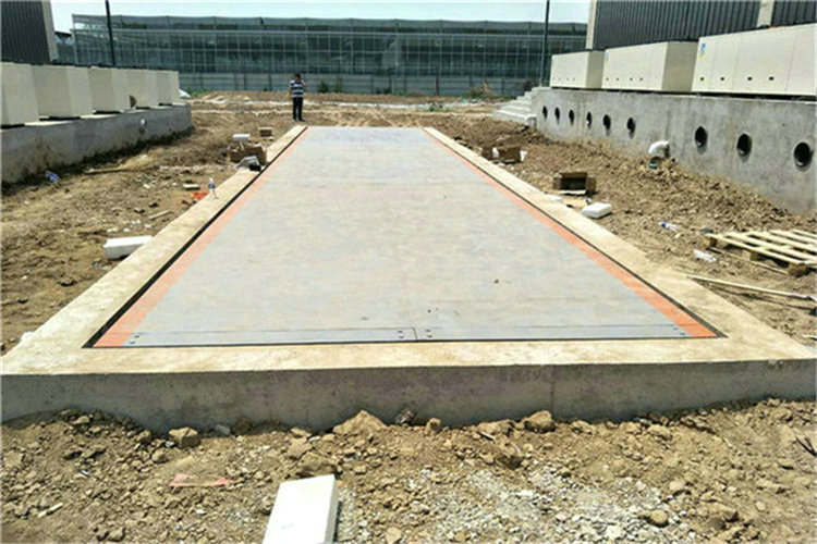 雁峰區(qū)3x8米20噸打印電子平臺秤維修使用