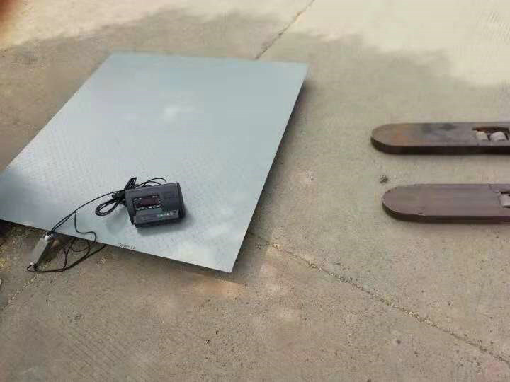 雙儀表顯示電子地磅的優(yōu)勢介紹