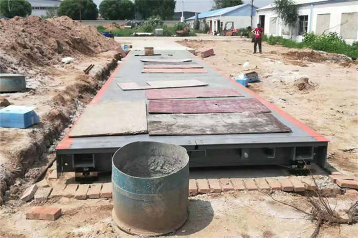 150噸大型地磅基礎(chǔ)存在的隱患分析